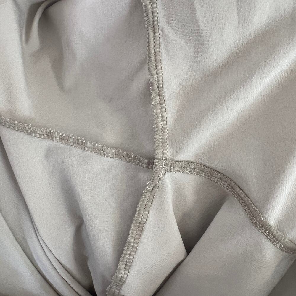 Athleta Brooklyn Mid Rise Ankle Pants Women's Size 14 Abalone Cropped Tapered - Picture 9 of 13